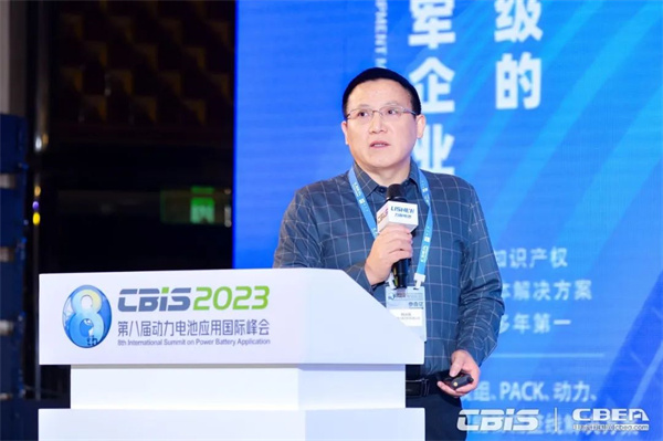 9000GWh！“百舸爭(zhēng)流”新能源電池萬(wàn)億新藍(lán)海