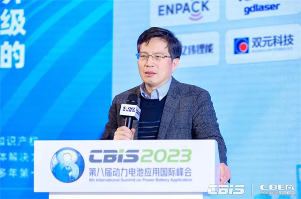 9000GWh！“百舸爭(zhēng)流”新能源電池萬(wàn)億新藍(lán)海